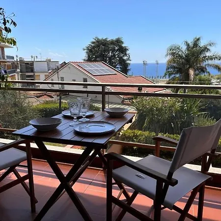 Cozy Seaside Retreat With Sea View & Pool * Sanremo